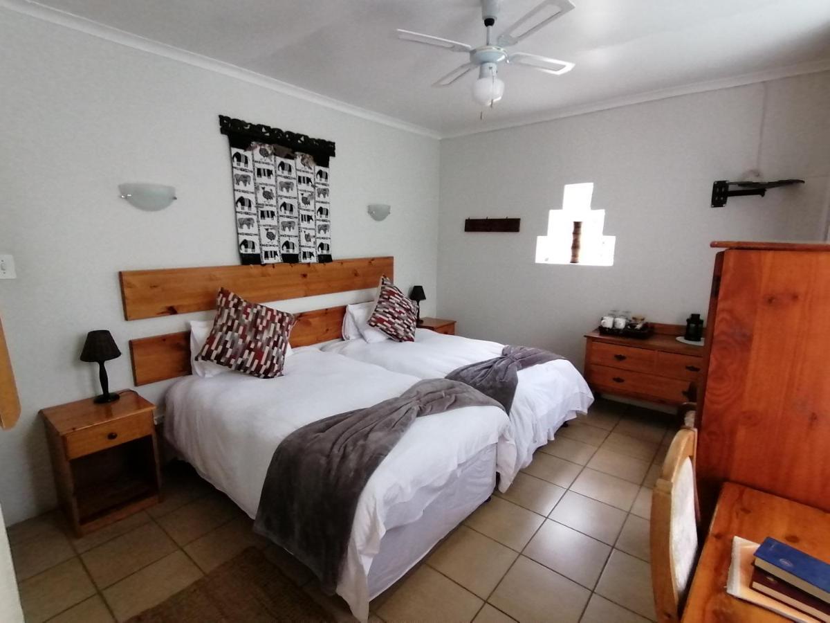Aanhuizen Guest House Свелендам Екстериор снимка