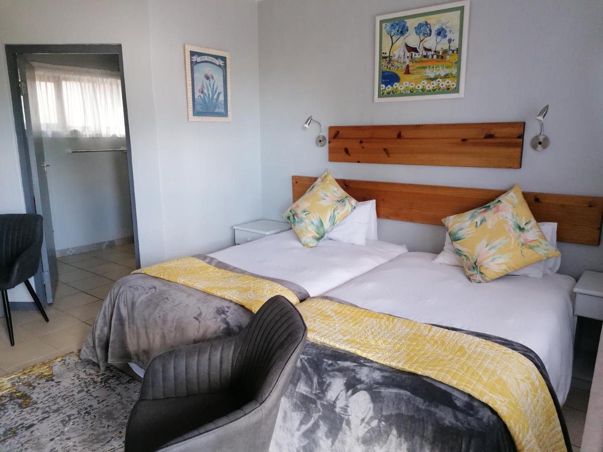 Aanhuizen Guest House Свелендам Екстериор снимка